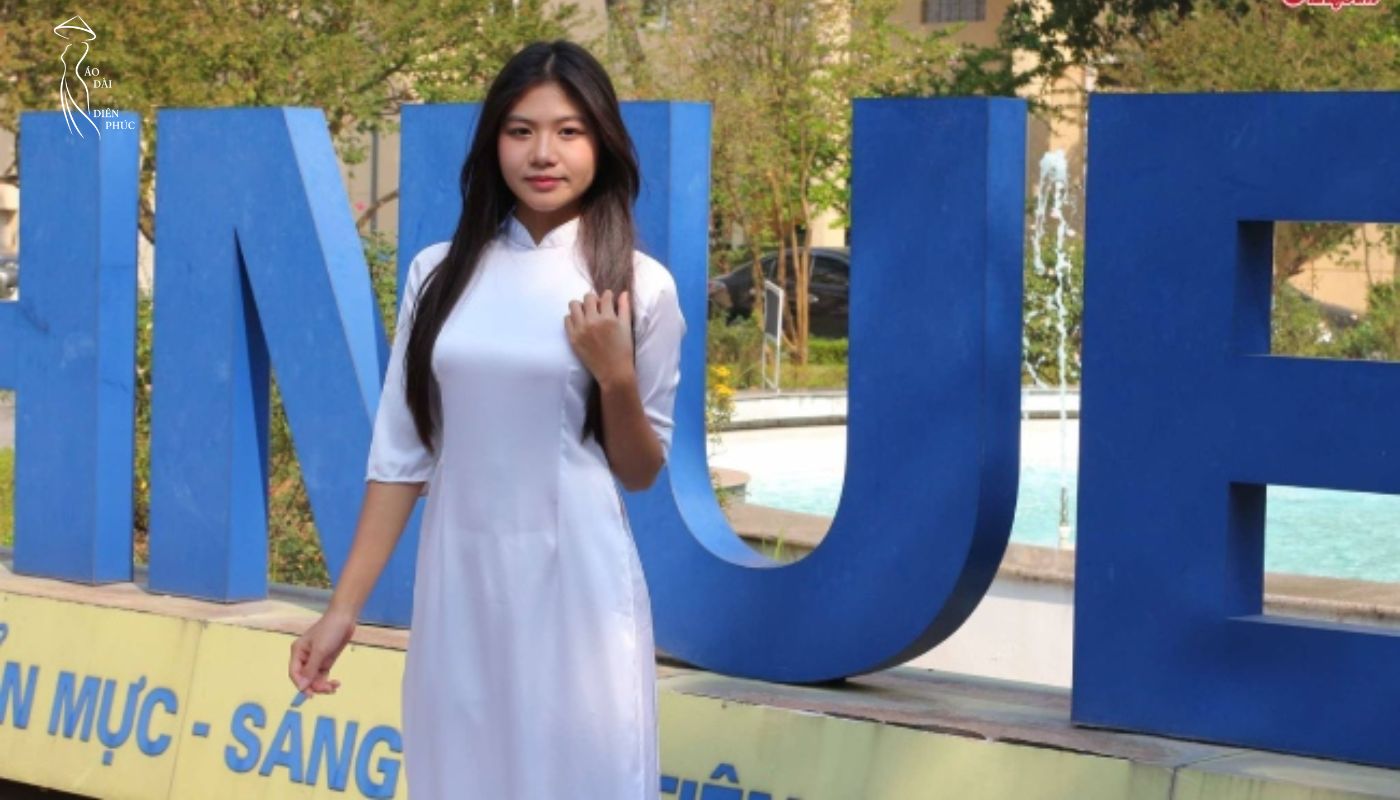 Trường nào yêu cầu mặc áo dài?